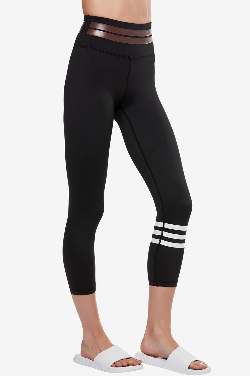 Remy - Tarmac Black