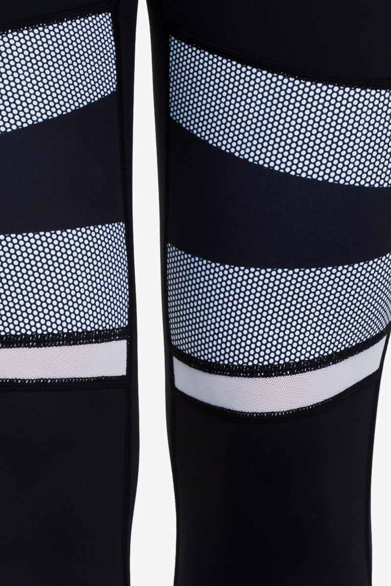 Holly - Black Honeycomb