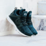 Ascend - Black/Iridescent